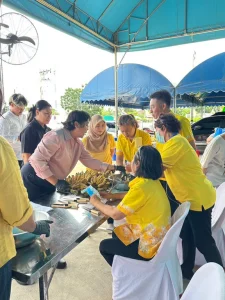 การลงพื้นที่ทำกิจกรรมที่ 1 ผลิตภัณฑ์ชุมชน ณ อบต. บางขนุน กิจกรรมทำแยมกล้วย